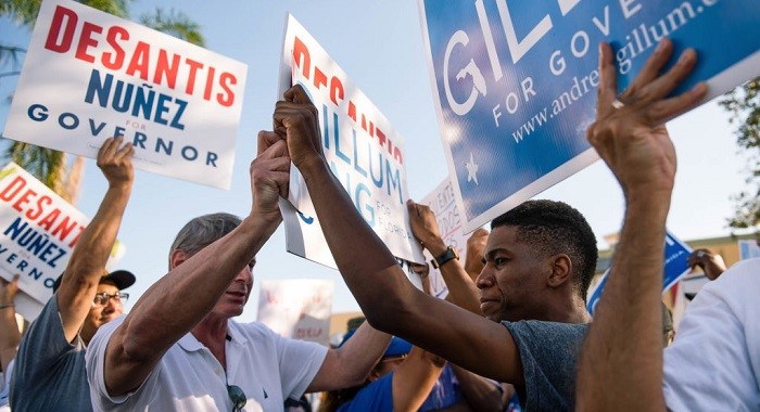 Supporters of Florida gubernatorial candidates Ron DeSantis and Andrew Gillum come head to head when the news broke that there would be a recount in the November 2018 senator and governor races. ©Emilee McGovern/SOPA Images/LightRocket via Getty Images